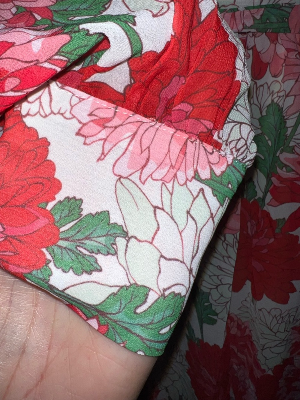 NWT Floral Red Wrap Maxi Dress with Tie Waist size Medium ♥️🥀 - Picture 6 of 12